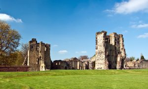 Long shot of Asby-castle